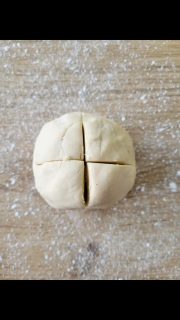 🥮👑 Galette des Rois sans gluten – noisette & chocolat
L’Épiphanie version gourmande 😍
Une galette sans gluten, fondante, parfumée à la noisette et avec un cœur chocolat ultra réconfortant 🍫✨
Parfaite à partager… en espérant tomber sur la fève 👑
📍 Recette complète sur le blog
👉 lien sous ma bio 🙌

💬 Dis-moi : plutôt noisette, plutôt chocolat… ou les deux 😋 ?

#galettedesroissansgluten #epiphanie #sansgluten #recettesansgluten #recettesenflocons